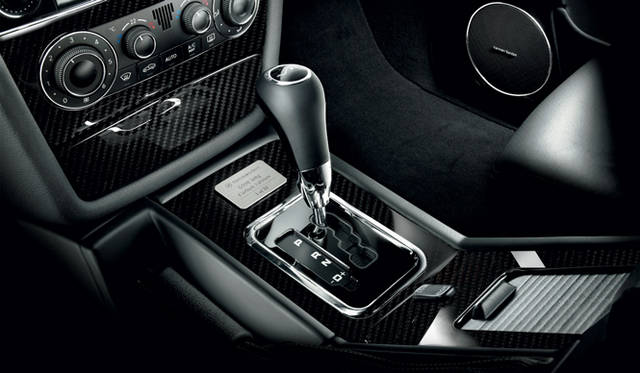 <strong>Mercedes-Benz G-Class｜メルセデス・ベンツ Gクラス</strong>　G 550 ロング カーボン エディション