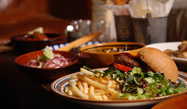 <strong>DIESEL SHIBUYA｜ディーゼル シブヤ</strong>　1F｜Glorious Chain Café