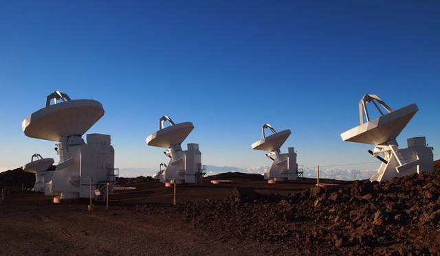 <strong>癒しの力“マナ”のみなぎるビッグアイランドへ</strong>　マウナ・ケア