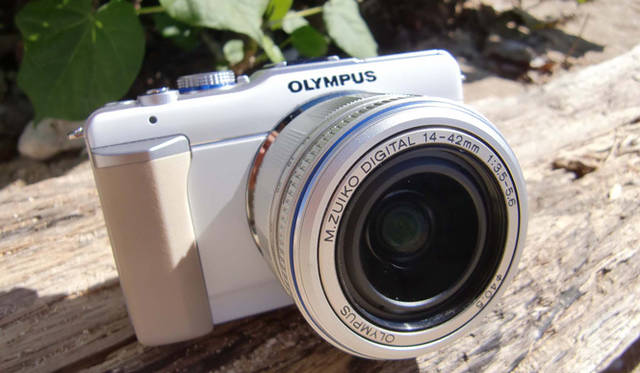 <strong>癒しの力“マナ”のみなぎるビッグアイランドへ</strong>　OLYMPUS PEN Lite E-PL1