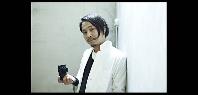 <strong>東信×リコーGR DIGITAL III </strong> 