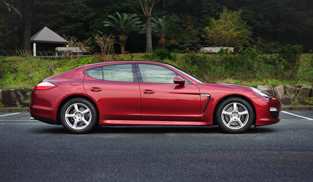 <strong>PORSCHE Panamera｜ポルシェ パナメーラ</strong>