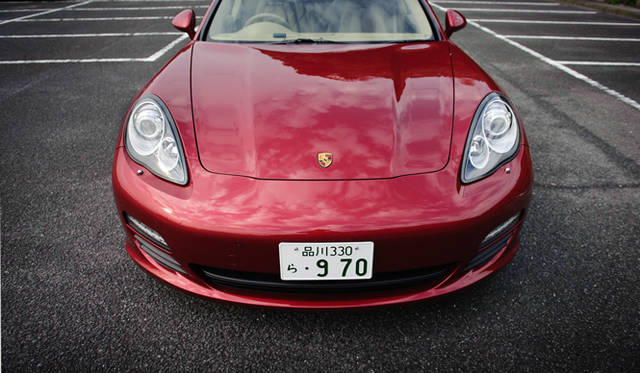 <strong>PORSCHE Panamera｜ポルシェ パナメーラ</strong>