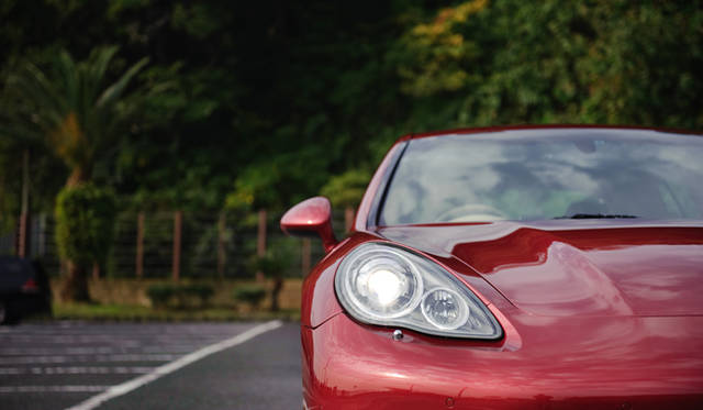 <strong>PORSCHE Panamera｜ポルシェ パナメーラ</strong>