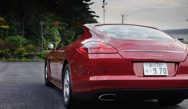 <strong>PORSCHE Panamera｜ポルシェ パナメーラ</strong>