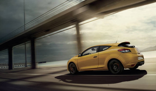 <strong>RENAULT MEGANE RENAULT SPORT｜ルノー メガーヌ ルノー・スポール</strong>