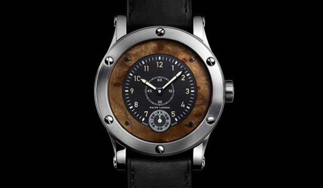 <strong>RALPH LAUREN｜ラルフ ローレン</strong>　ラルフ・ローレンが自身のカーコレクションにインスパイアされた初のタイムピース。RALPH LAUREN スポーティング コレクション。　©Ralph Lauren Watch & Jewelry Co.,