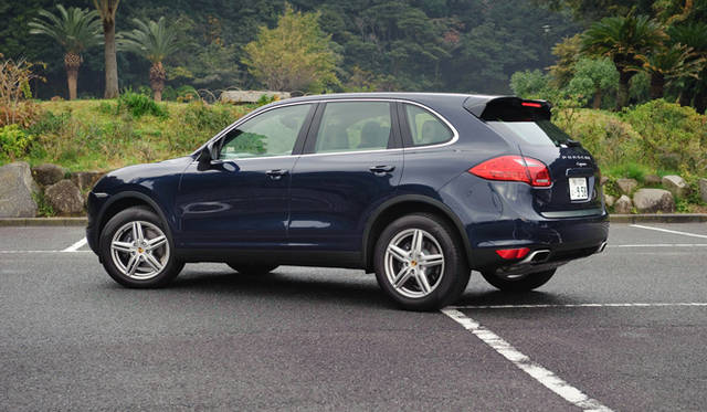 <strong>PORSCHE Cayenne｜ポルシェ カイエン</strong>