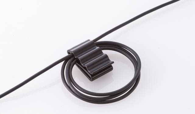 <strong>Trinity｜トリニティ</strong>　マイク付き5ボタンリモートコントローラー 「Dualo One-click Remote with Mic」