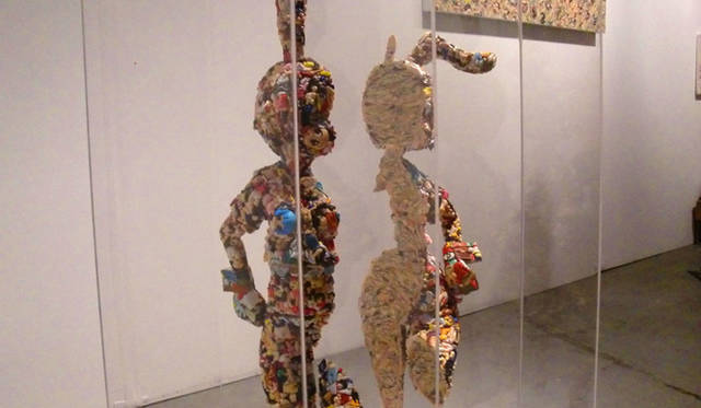 <strong>マシュー的、「Art Basel Miami 2010」レポート</strong>　日本の 「THREE」 の作品。