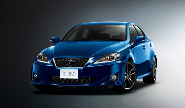 <strong>LEXUS IS 350 F Sport｜レクサス IS 350 F スポーツ</strong>