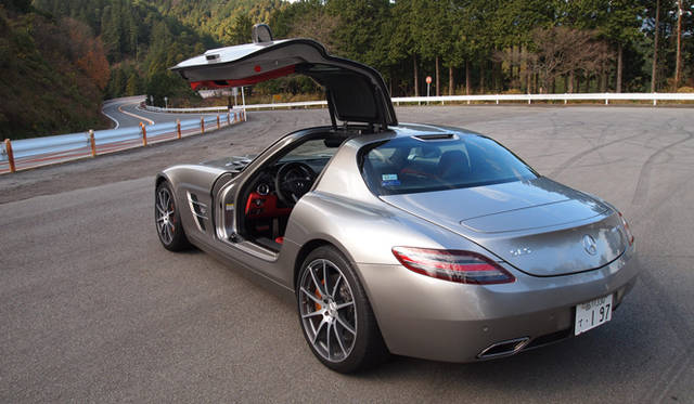 <strong>Mercedes-Benz SLS AMG｜メルセデス・ベンツ SLS AMG </strong>