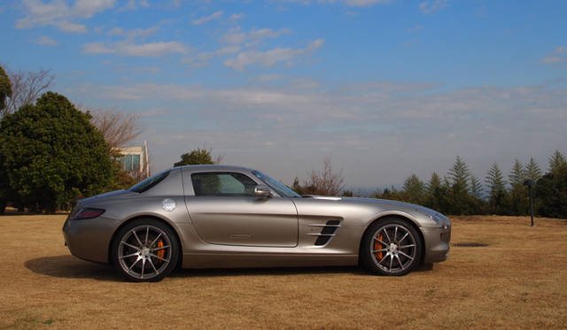 <strong>Mercedes-Benz SLS AMG｜メルセデス・ベンツ SLS AMG </strong>