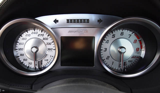 <strong>Mercedes-Benz SLS AMG｜メルセデス・ベンツ SLS AMG </strong>