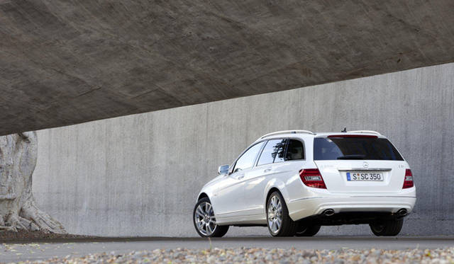 <strong>Mercedes-Benz C-Class｜メルセデス・ベンツ Cクラス</strong>　C350 Stationwagon