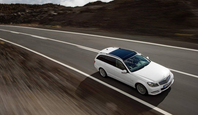 <strong>Mercedes-Benz C-Class｜メルセデス・ベンツ Cクラス</strong>　C350 Stationwagon