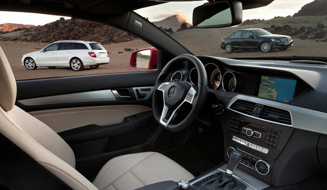 <strong>Mercedes-Benz C-Class｜メルセデス・ベンツ Cクラス</strong>