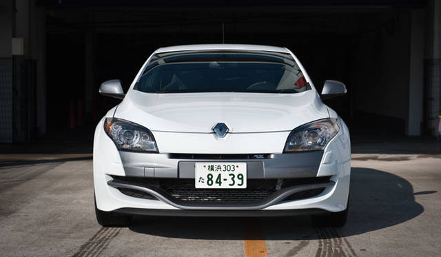 <strong>RENAULT MEGANE RENAULT SPORT｜ルノー メガーヌ ルノー スポール</strong>