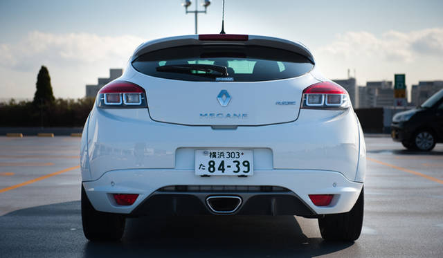 <strong>RENAULT MEGANE RENAULT SPORT｜ルノー メガーヌ ルノー スポール</strong>