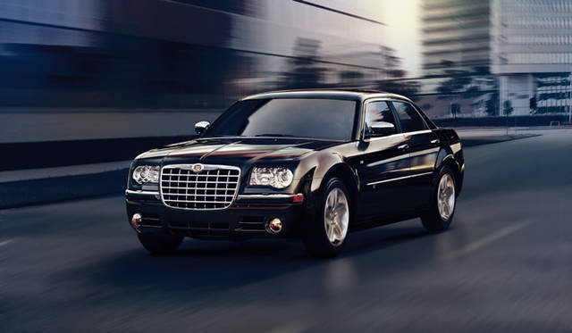 <strong>CHRYSLER 300C 3.5｜クライスラー 300C 3.5</strong>