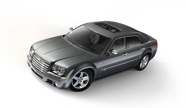 <strong>CHRYSLER 300C 3.5｜クライスラー 300C 3.5</strong>