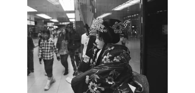 <strong>写心気 010</strong> Photo by 立木義浩