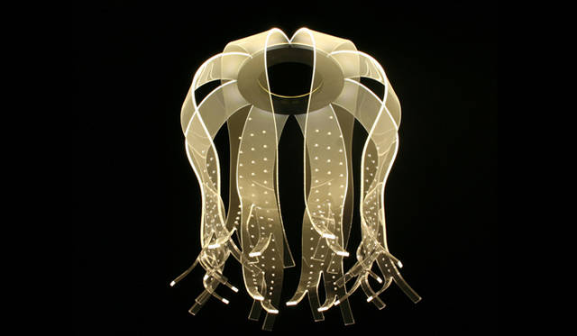 <strong>airLUCE｜エアルーチェ</strong>　釣鐘をイメージした「Bellflower」40万円（設置・工事費別）。受注生産。