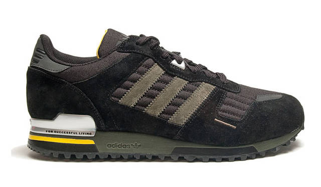 <strong>DIESEL｜ディーゼル</strong>　 DIESEL×adidas Originalsメンズ・コラボレーションスニーカー　「ZX 700 DIESEL」 1万8690円