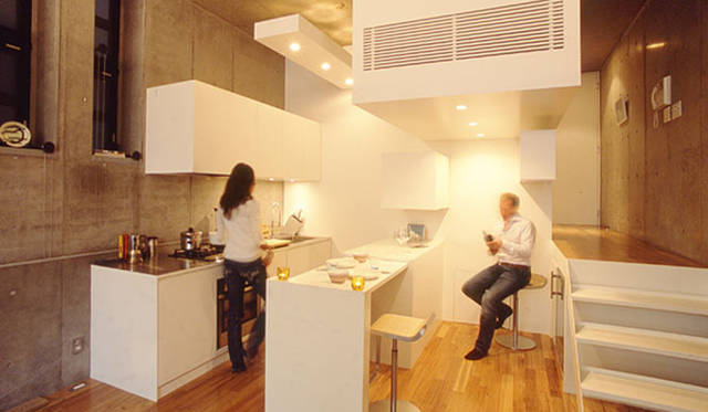 <strong>特集｜OPENERS的ニッポンの女性建築家　成瀬友梨</strong>　ROOM101（2006年）　Photo by Takahisa Ide