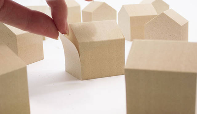 <strong>特集｜OPENERS的ニッポンの女性建築家　成瀬友梨</strong>　イエタグ（2010年）　Photo by Naruse Inokuma Architects 