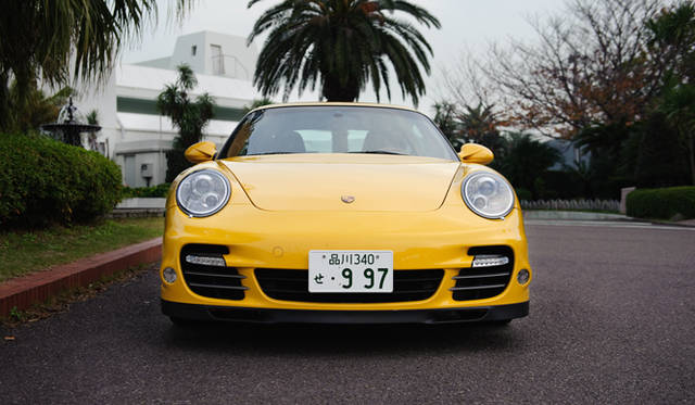 <strong>PORSCHE 911 turbo S｜ポルシェ 911 ターボ S</strong>