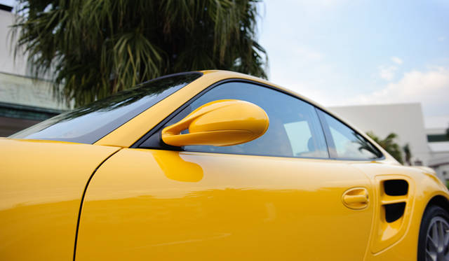 <strong>PORSCHE 911 turbo S｜ポルシェ 911 ターボ S</strong>