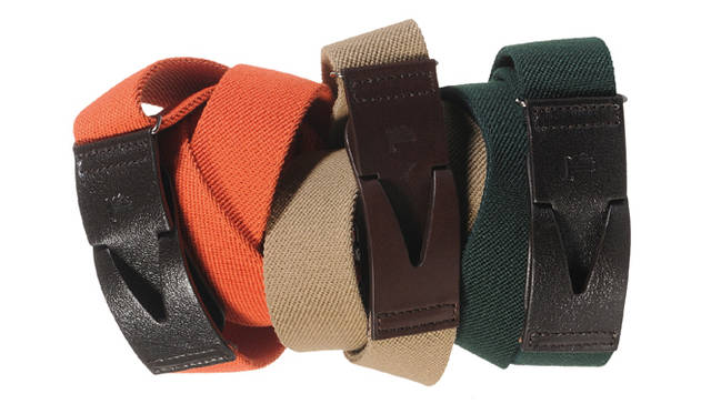 　ベルト　各1万9950円