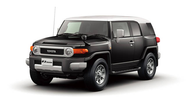 <strong>TOYOTA FJ CRUISER｜トヨタ FJクルーザー</strong>　“オフロードパッケージ” (ツートーン ブラック) 