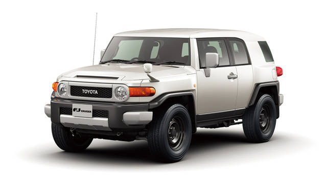 <strong>TOYOTA FJ CRUISER｜トヨタ FJクルーザー</strong>　ボディカラー (ホワイト)