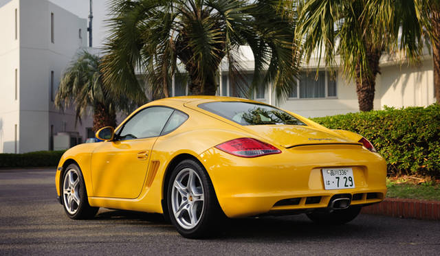 <strong>PORSCHE Cayman｜ポルシェ ケイマン</strong>