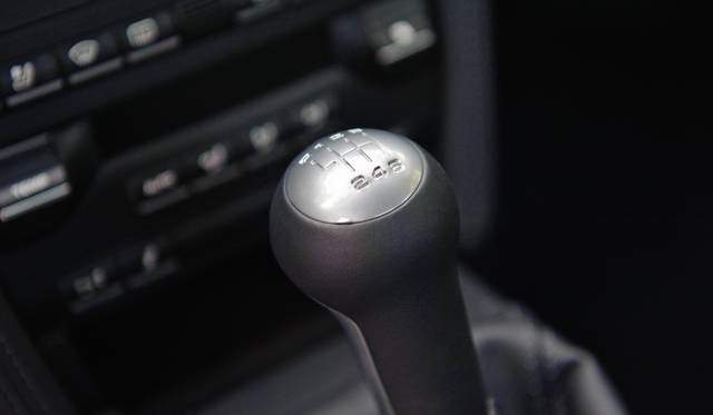 <strong>PORSCHE Cayman｜ポルシェ ケイマン</strong>