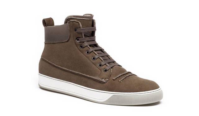 <strong>LANVIN｜ランバン</strong>　限定 カプセルコレクション　スニーカー 9万4500円（ランバン／ランバン ブティック銀座店）