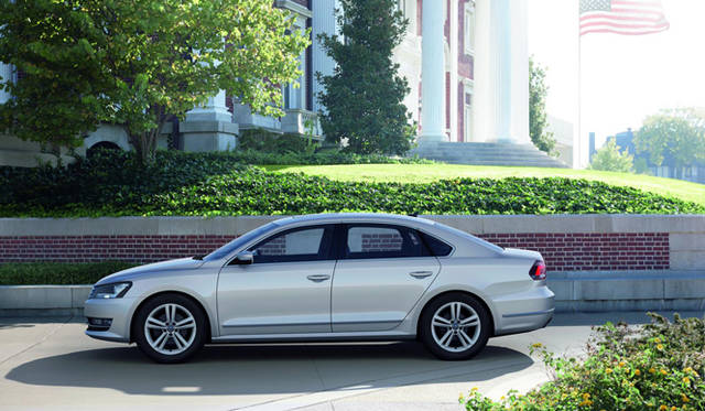 <strong>Volkswagen Passat｜フォルクスワーゲン パサート</strong>