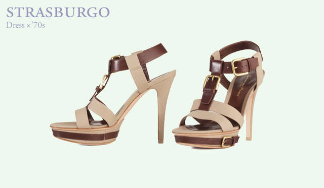 <strong>STRASBURGO｜ストラスブルゴ</strong>　キャンバス×ウッドヒールがバカンスを思わせる。ゴールドバックルのベルテッドがパンチをプラス。サンダル 8万7150円（ジャンヴィト ロッシ／ストラスブルゴ）