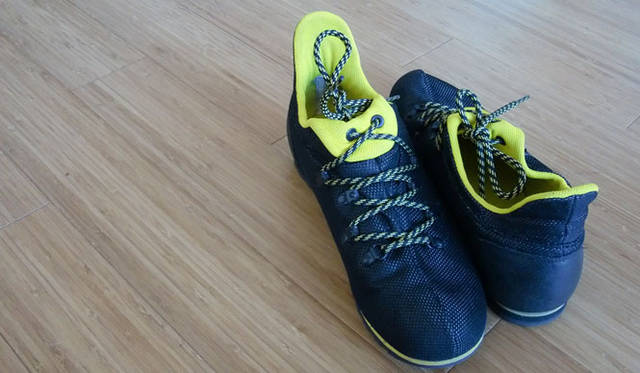 <strong>マシュー・ワォルドマン｜My Favorite Things in 2010</strong>　Shoes Shoes Shoes<br />「Onitsuka Tiger」の「MONTE POKHARA」は、あまりにも気に入って、ピンクとブラックを購入。