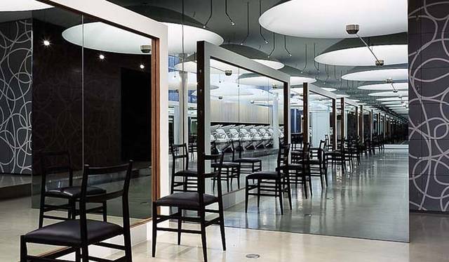 <strong>特集｜OPENERS的ニッポンの女性建築家　永山祐子</strong>　afloat-f（2002年）