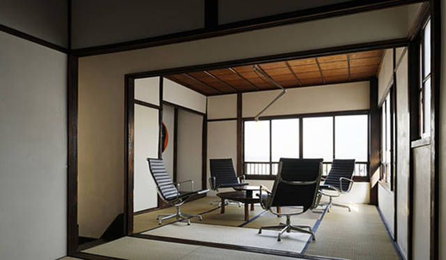 <strong>特集｜OPENERS的ニッポンの女性建築家　永山祐子</strong>　カヤバ珈琲（2009年）