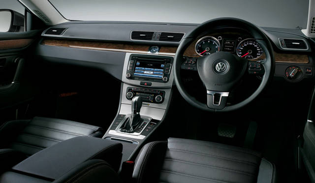 <strong>Volkswagen Passat CC｜フォルクスワーゲン パサート CC</strong>　CC 2.0TSI