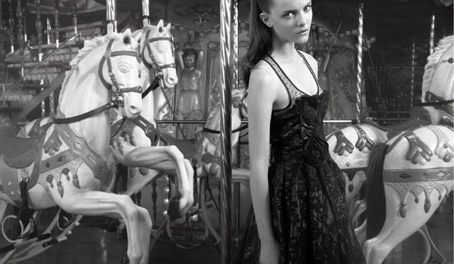 <strong>RED VALENTINO｜レッド ヴァレンティノ</strong>