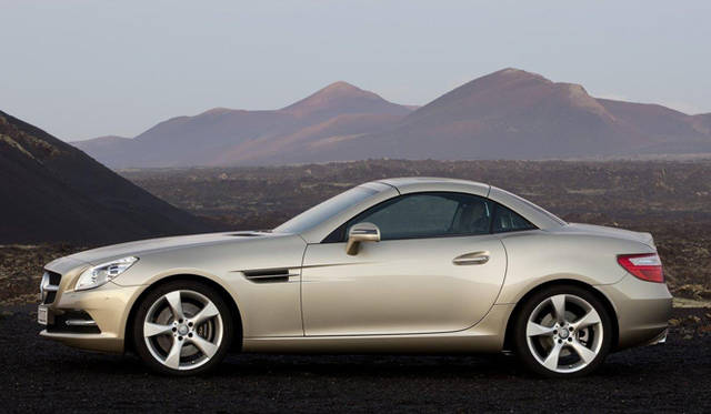 <strong>Mercedes-Benz SLK-Class｜メルセデス・ベンツ SLKクラス</strong>