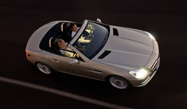 <strong>Mercedes-Benz SLK-Class｜メルセデス・ベンツ SLKクラス</strong>
