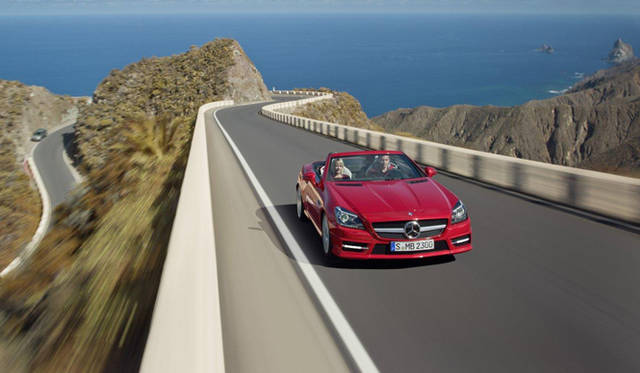 <strong>Mercedes-Benz SLK-Class｜メルセデス・ベンツ SLKクラス</strong>