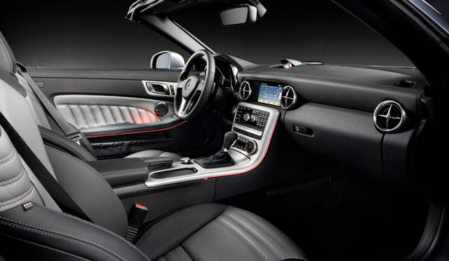 <strong>Mercedes-Benz SLK-Class｜メルセデス・ベンツ SLKクラス</strong>