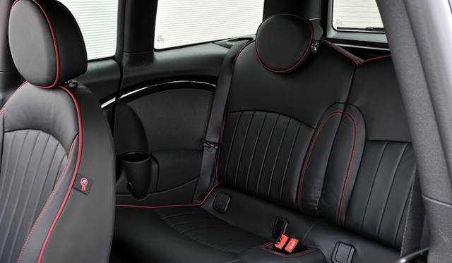 <strong>MINI｜ミニ</strong>　MINI Cooper SD Clubman｜クーパー SD クラブマン